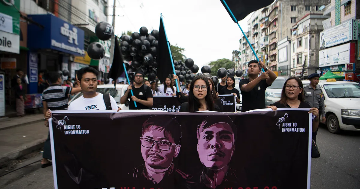 EU weighs new sanctions against Myanmar over Rohingya