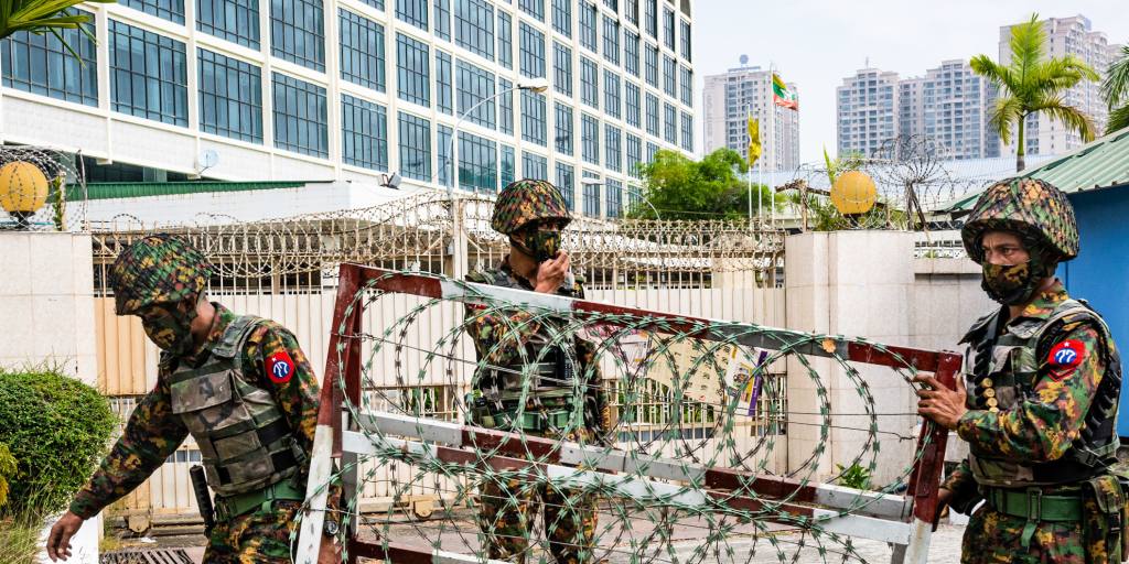 Shooting of Myanmar central banker shows new forex-rule backlash