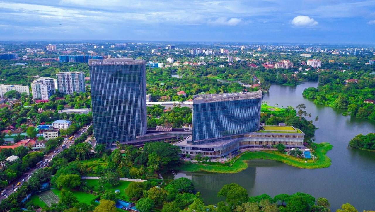 Myanmar Shadow Govt to Sell Shares in Junta Chief&rsquo;s Residence for $100 Each