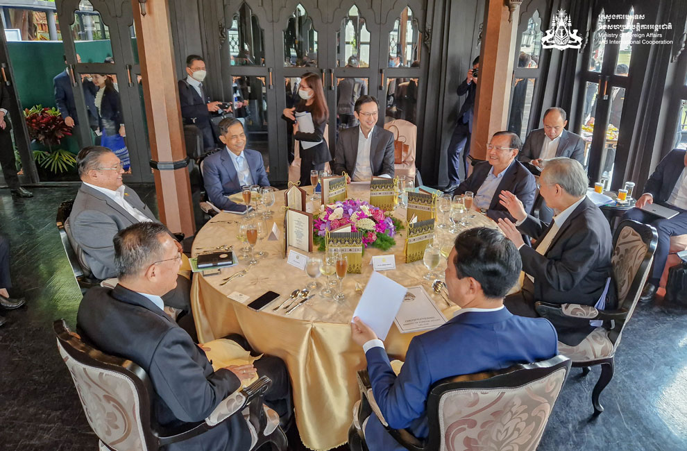 Myanmar consultation discusses &lsquo;exit strategy&rsquo;